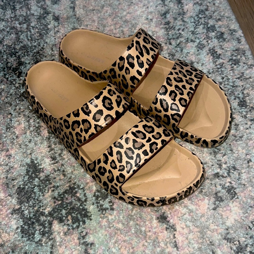 Old navy slides